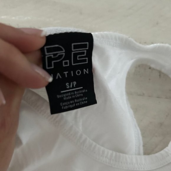 P.E Nation ENDURANCE TANK IN WHITE - Picture 4 of 5